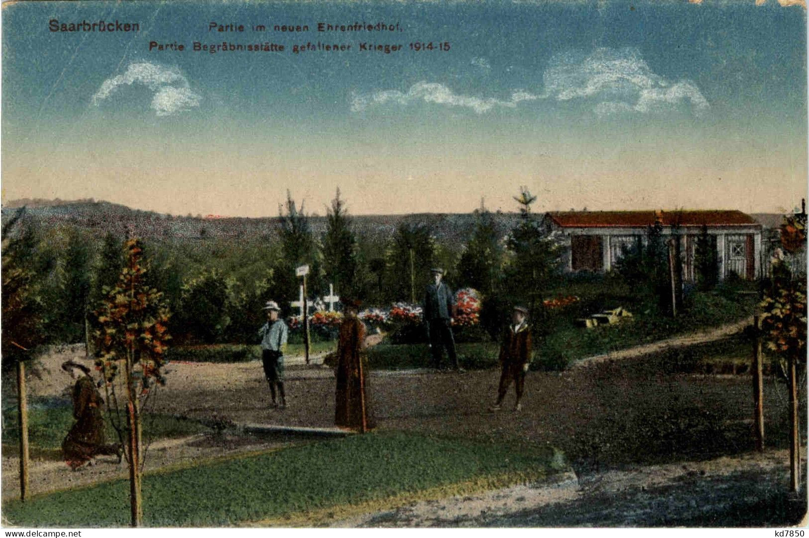 Saarbrücken - Partie Im Neuen Ehrenfriedhof - Saarbruecken