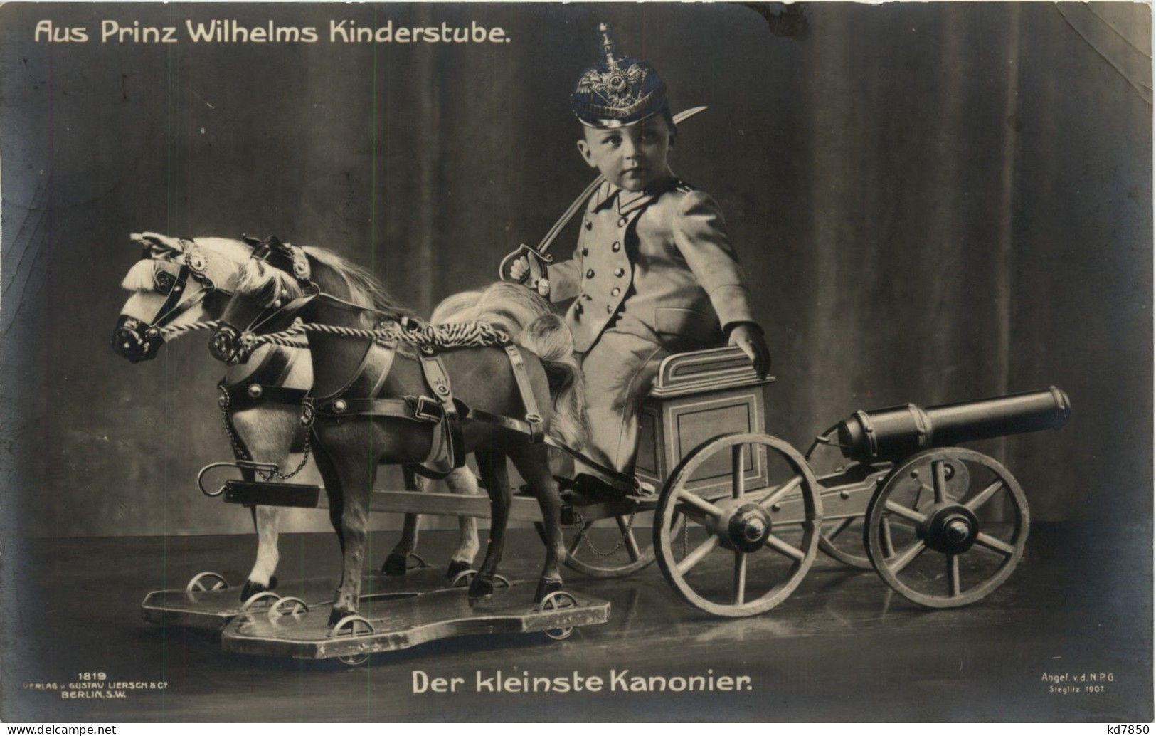 Der Kleinste Kanonier - Royal Families