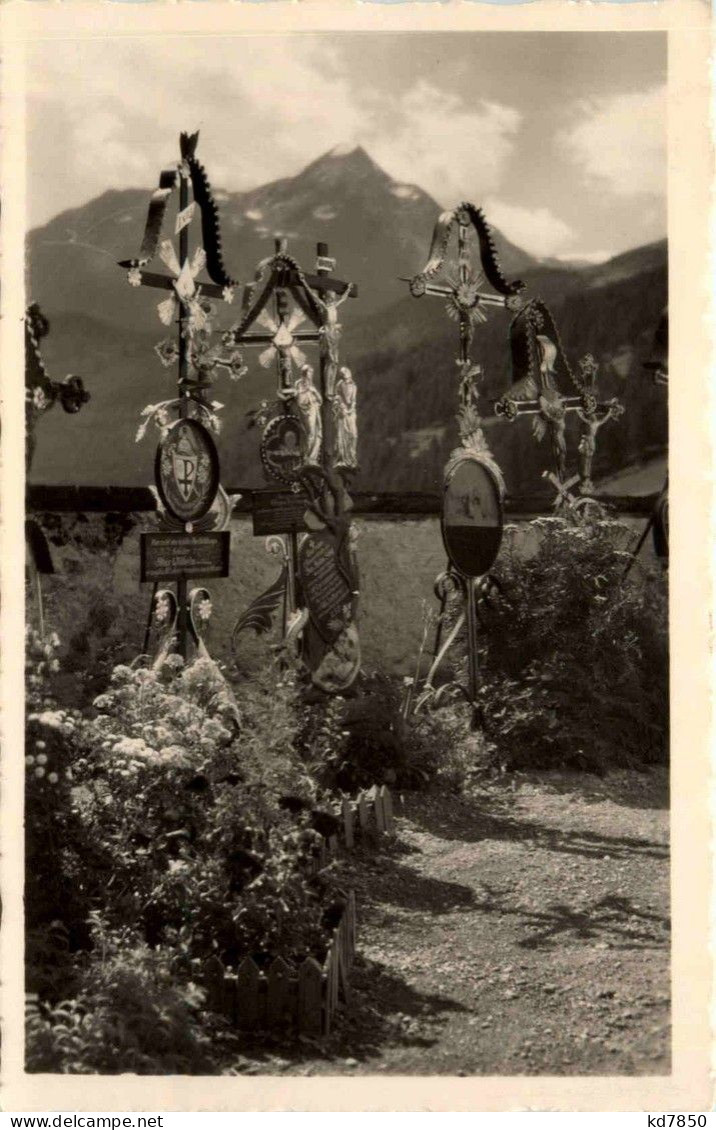 Bergfriedhof In Sölden - Sölden