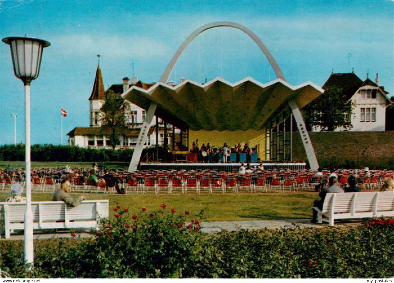 73897839 Travemuende Ostseebad Musikpavillon Travemuende Ostseebad - Luebeck