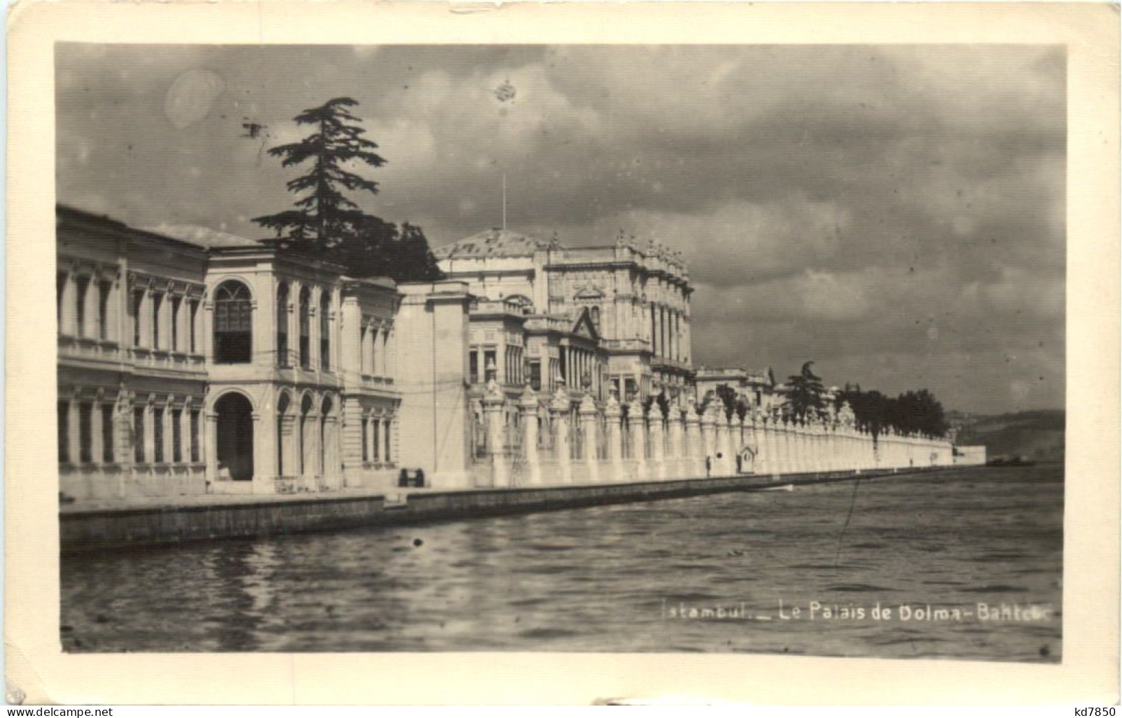 Istanbul - Le Palais De Dolma - Turquia