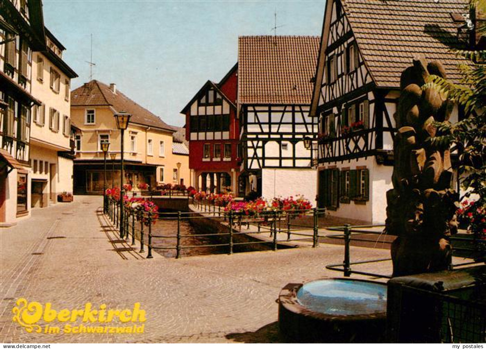 73897796 Oberkirch Baden Bachanlagen Mit Narrenbrunnen Oberkirch Baden - Oberkirch