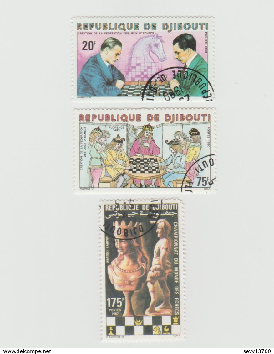 Djibouti - 4 Timbres Les Scouts Année 1985 - 3 Timbres Jeux D'échec Année 1980 - Djibouti (1977-...)