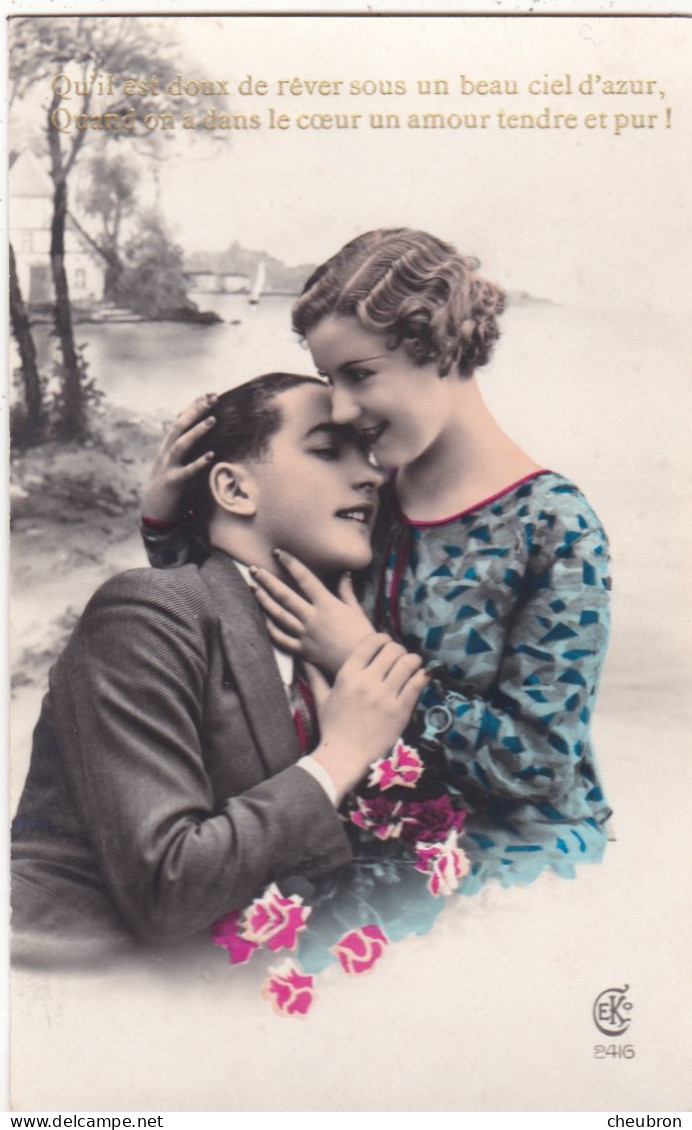 COUPLES. CPA FANTAISIE .COUPLE. " QU'IL EST DOUX DE REVER SOUS UN BEAU CIEL D'AZUR  ". + TEXTE ANNEE 1937 - Couples