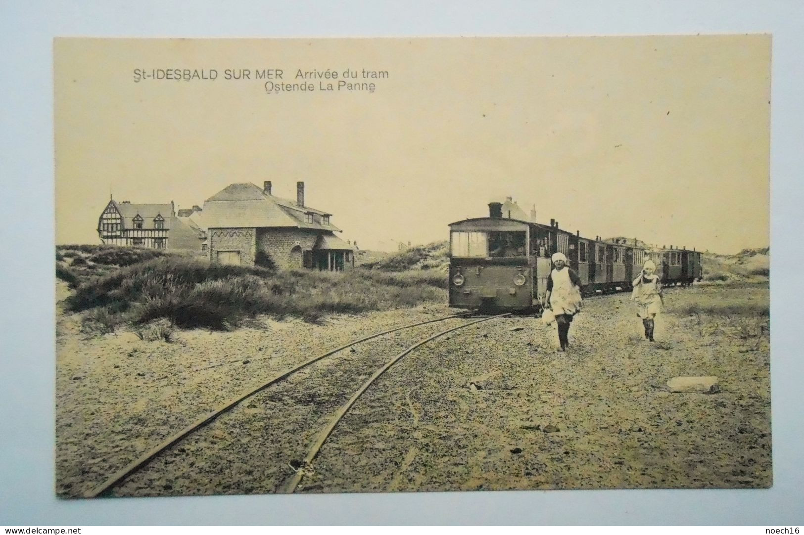 CPA St-Idesbald Sur Mer, Koksijde. Arrivée Du Tram Ostende-La Panne - Koksijde