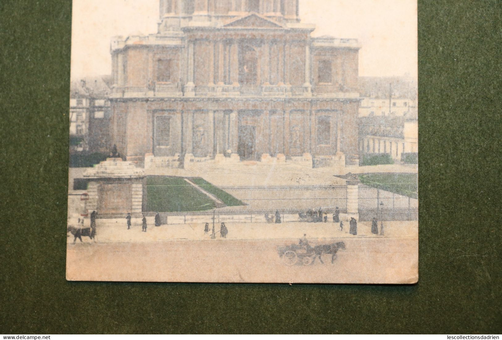 Carte Postale Paris Les Invalides - Noté Franchise Militaire - Daté 1917 - Andere Monumenten, Gebouwen