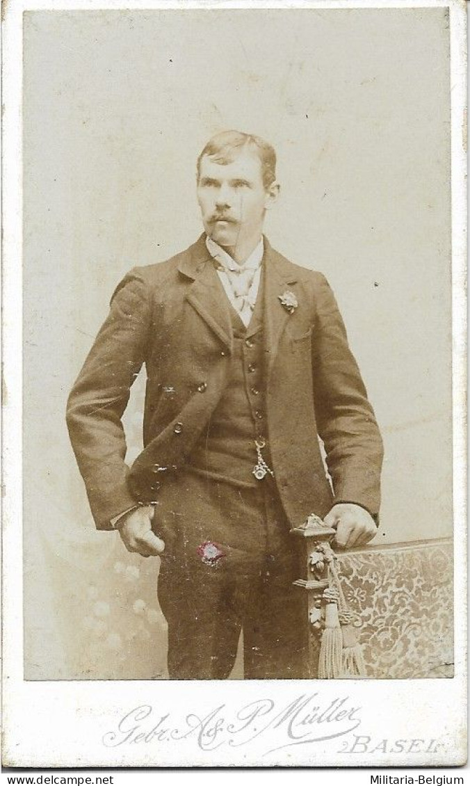 Carte De Visite - Basel - Ancianas (antes De 1900)