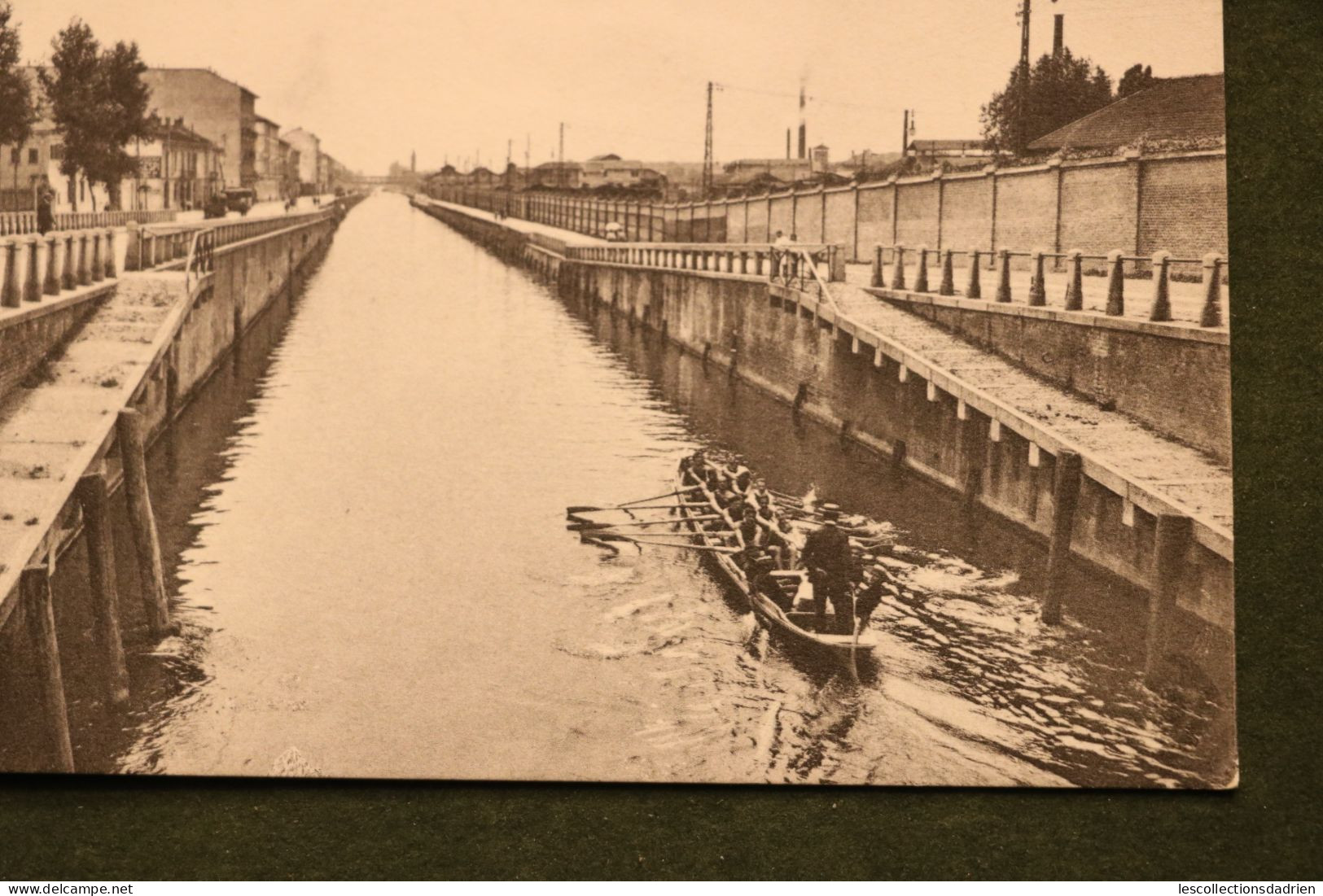 Carte Postale  Milano Milan Naviglio Grande Aviron - Bateau Boat - Milano (Milan)