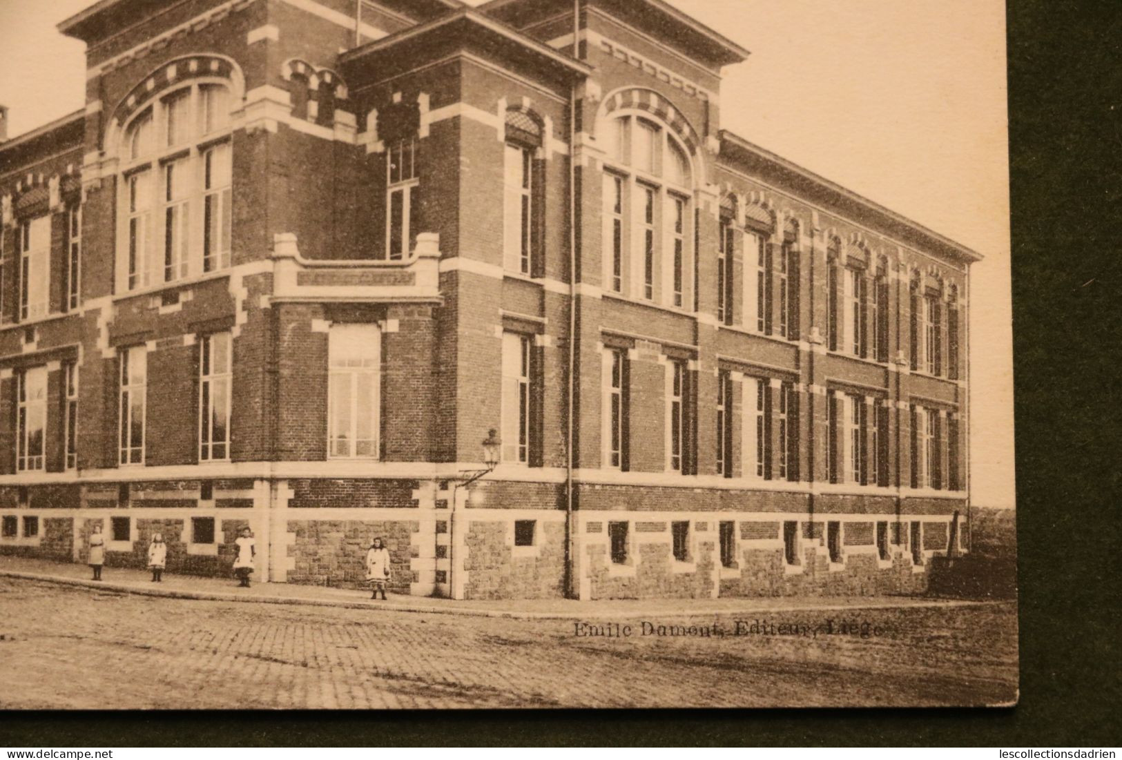 Carte Postale Les Belles écoles Communales De Sainte Walburge Filles - Luik Old School - Liege