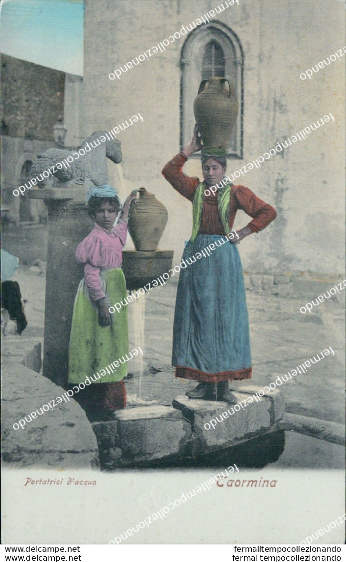 Ac734 Cartolina Taormina Portatrici D'acqua Provincia Di Messina - Messina