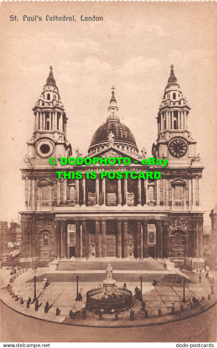 R493788 London. St. Paul Cathedral. Postcard - Sonstige & Ohne Zuordnung