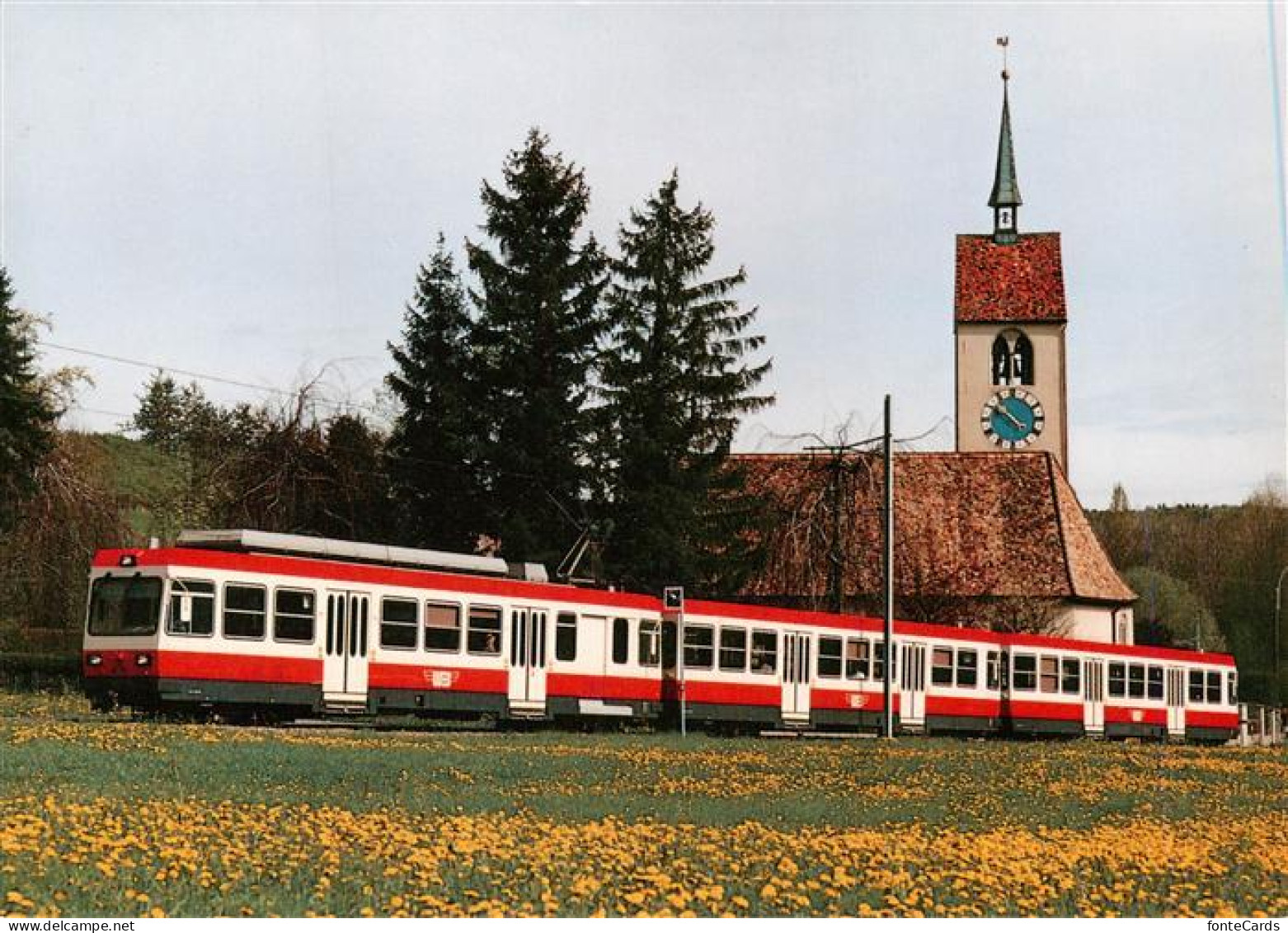 13919830 Oberdorf_BL Neuer Pendelzug Der Waldenburgerbahn Vor Der Kirche St Pete - Autres & Non Classés