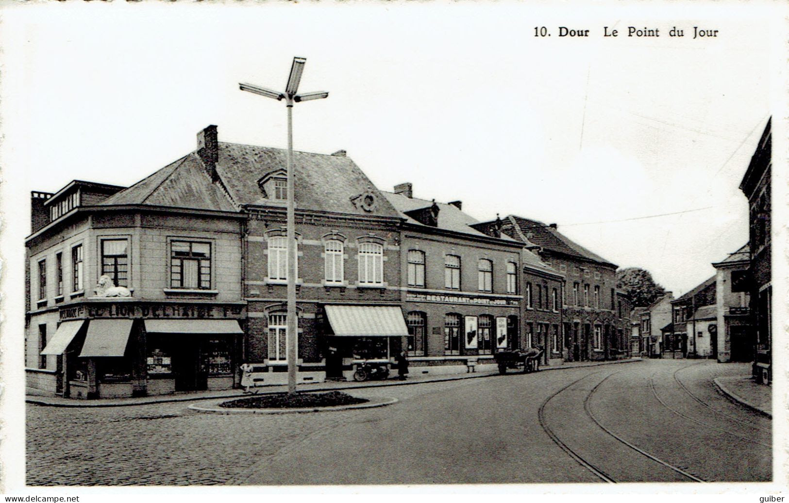 Dour Le Point Du Jour  Delhaize Le Lion  Voie De Tram - Dour