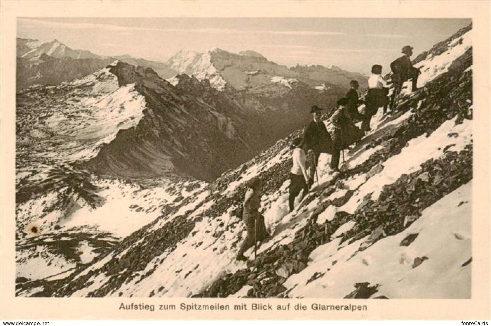 13916094 Glarner_Toedi Aufstieg Zum Spitzmeilen Mit Blick Auf Die Glarneralpen - Other & Unclassified