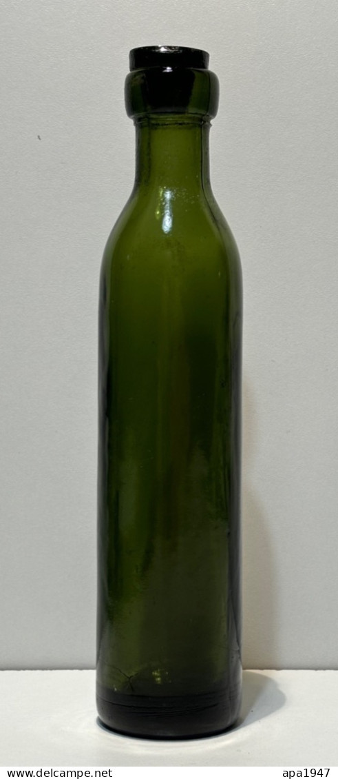 BOUTEILLE DE VERRE POUR OBUS A GAZ 1917 - 1914-18