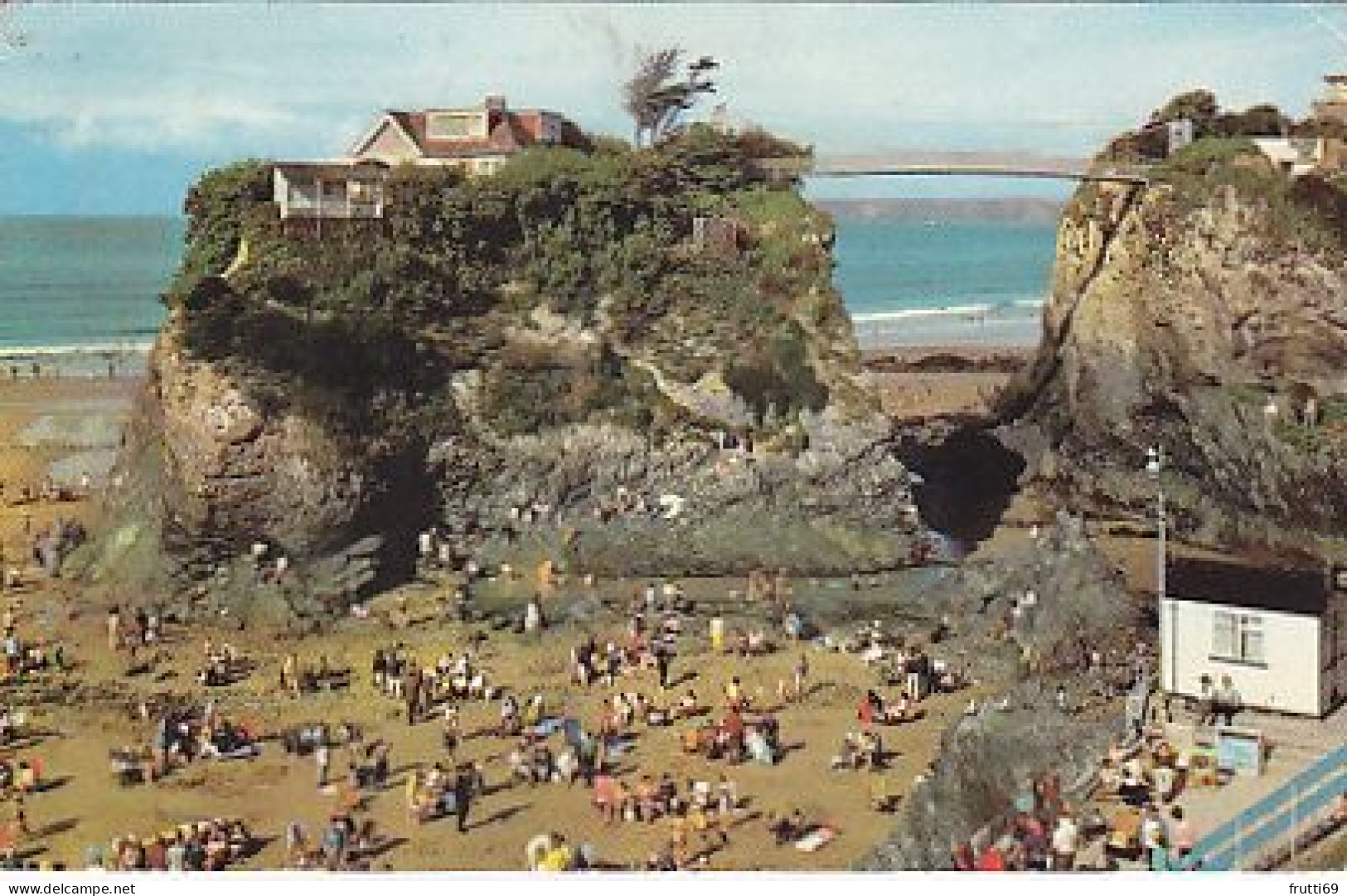 AK 214742 ENGLAND - Newquay - The Island And Towan Beach - Newquay