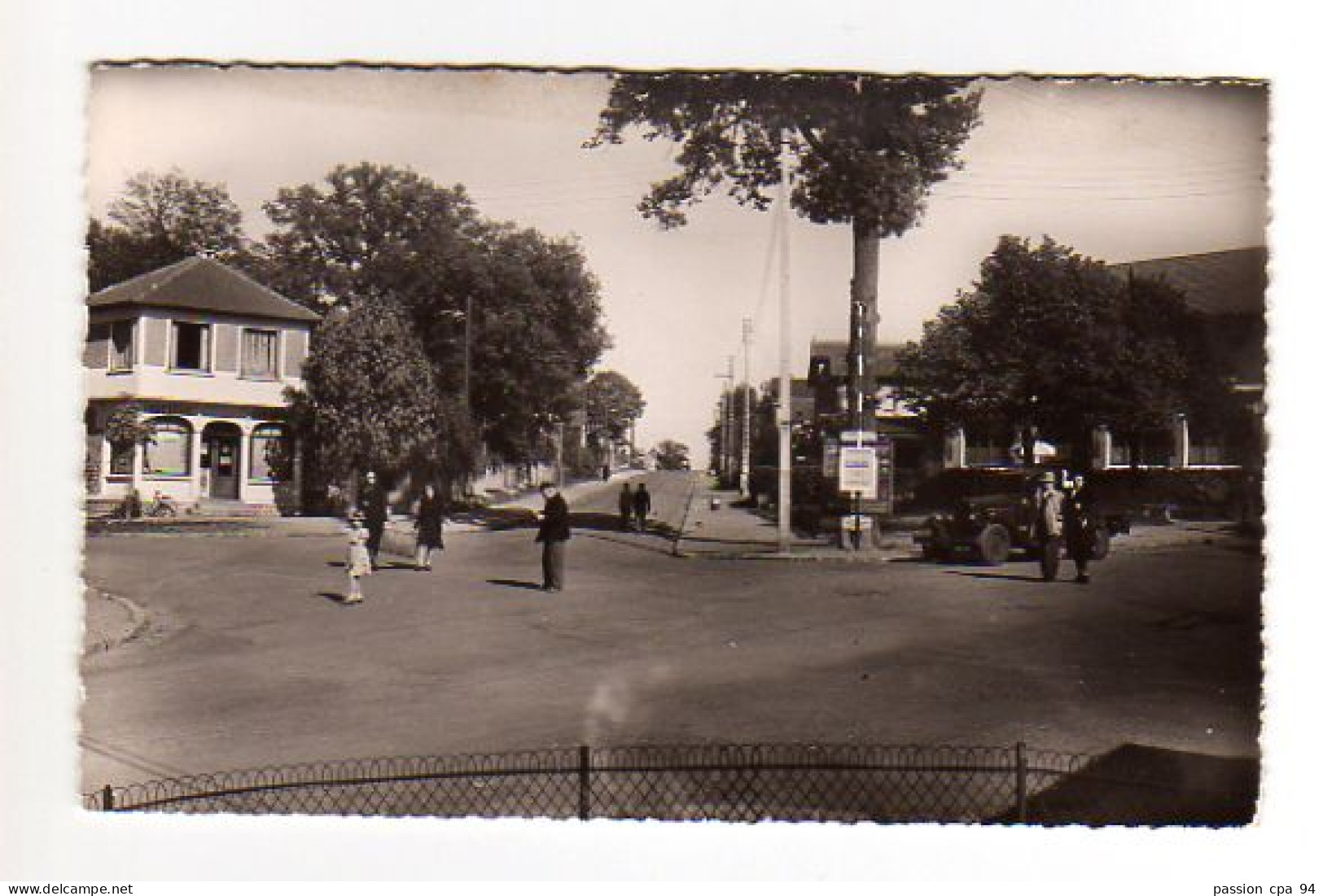 S17-026 Sainte Geneviève Des Bois - Place Franklin Roosevelt - Sainte Genevieve Des Bois