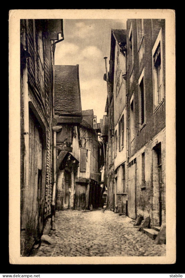 10 - TROYES - RUE DES CHATS - Troyes