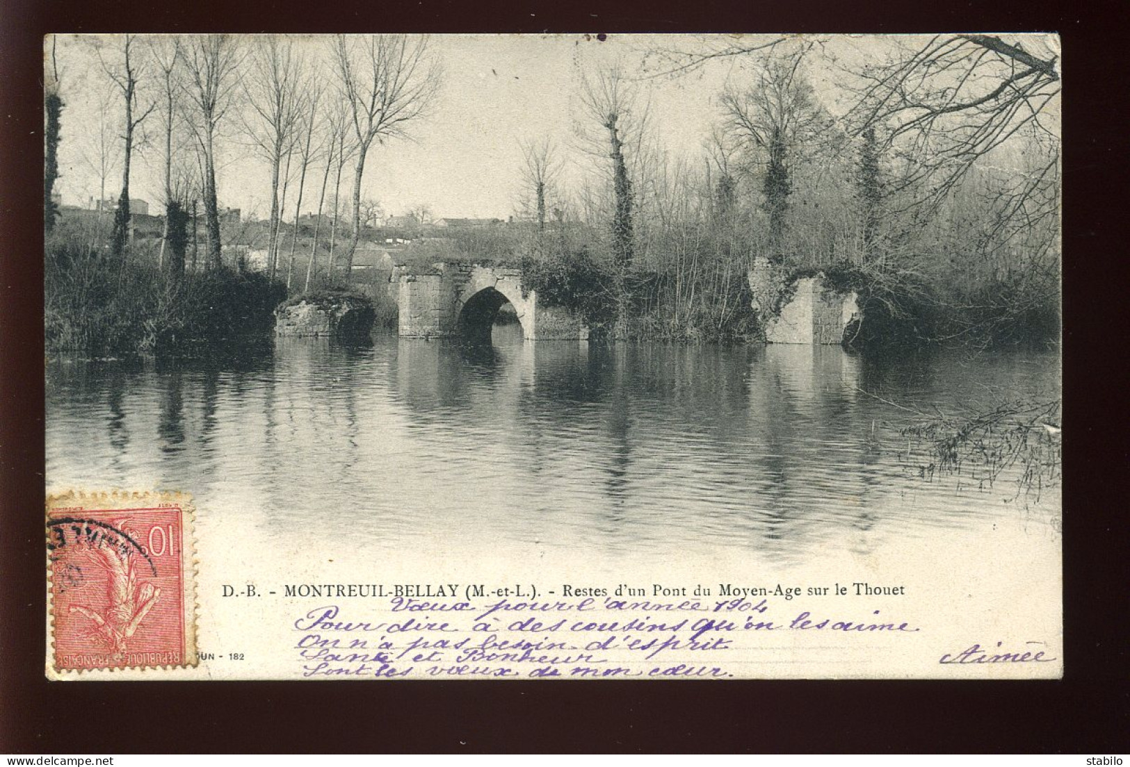 49 - MONTREUIL-BELLAY - RESTE D'UN PONT DU MOYEN-AGE SUR LE THOUET - Montreuil Bellay