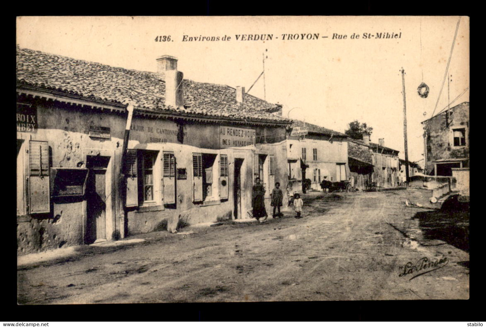 55 - TROYON - RUE DE ST-MIHIEL - CAFE AU RENDEZ-VOUS DES VOYAGEURS - BUREAU DU MAJOR DE CANTONNEMENT - Sonstige & Ohne Zuordnung