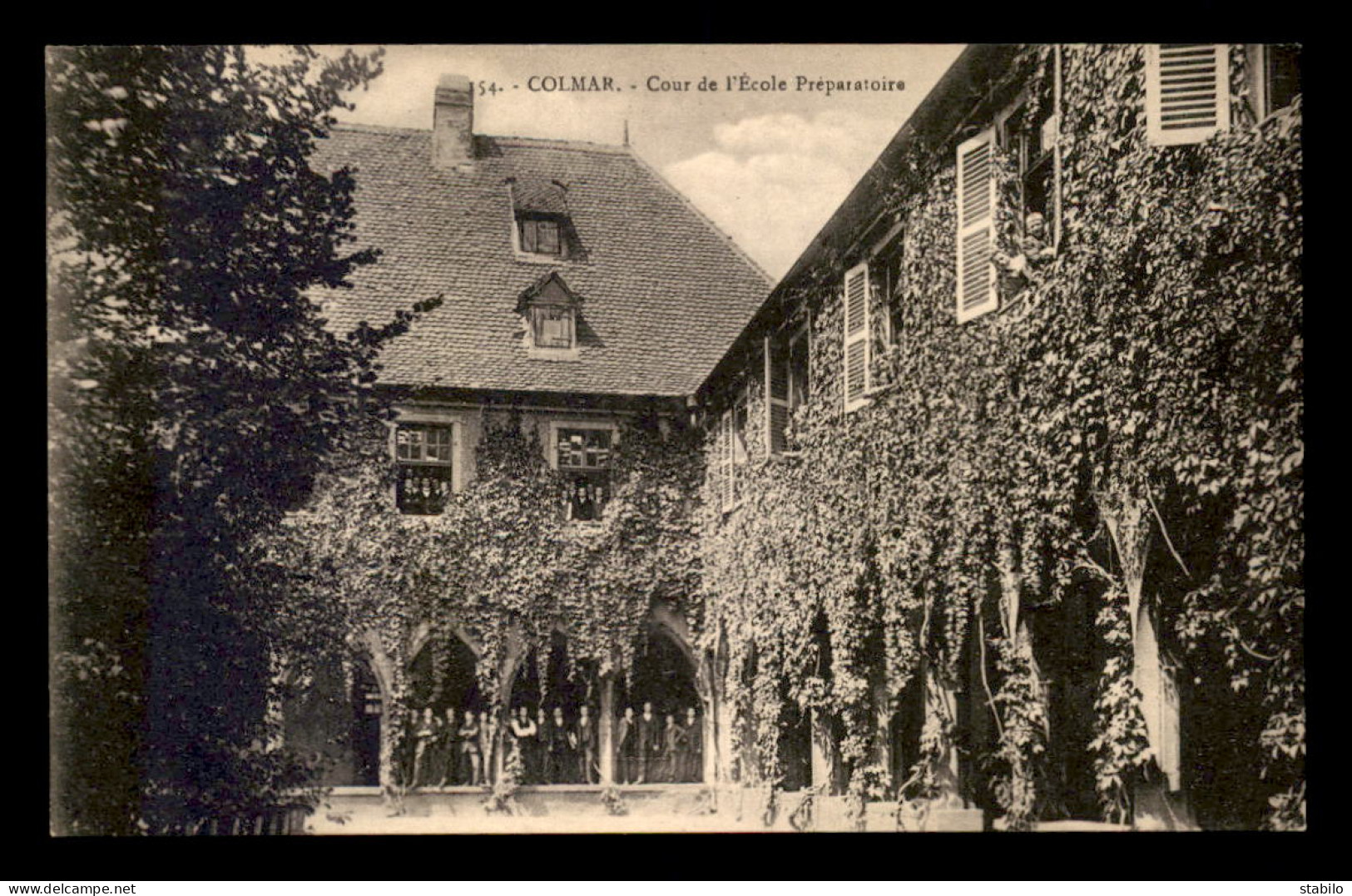 68 - COLMAR - COUR DE L'ECOLE PREPARATOIRE - Colmar