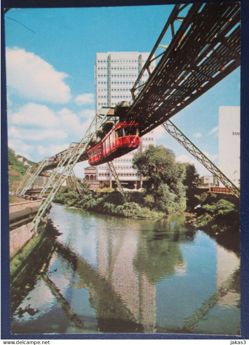 CPM CARTE POSTALE  MONORAIL SUSPENDU DE WUPPERTAL  ( ALLEMAGNE  ) - Autres & Non Classés