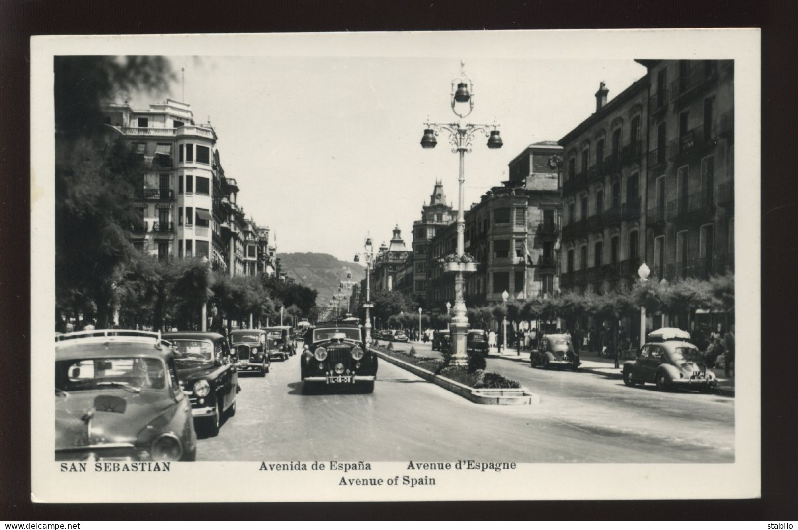 AUTOMOBILES - ROLLS-ROYCE IMMATRICULEE IL-18-06 A SAN SEBASTIAN EN ESPAGNE - Voitures De Tourisme