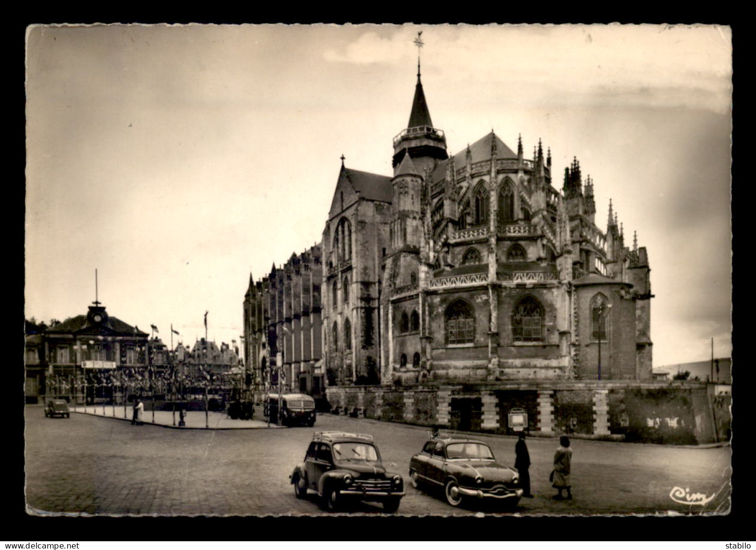 AUTOMOBILES - PANHARD - 4 CV RENAULT - EU, LA COLLEGIALE - PKW