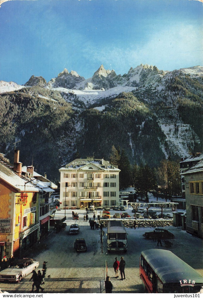 CPSM Chamonix Mont Blanc-Le Casino Et Les Aiguilles    L2867 - Chamonix-Mont-Blanc