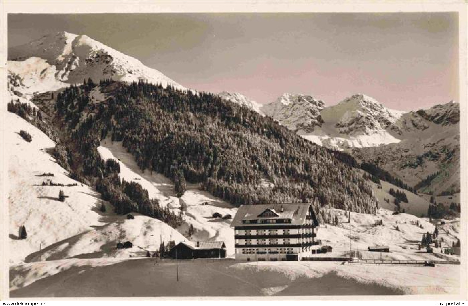 73972577 Mittelberg_Vorarlberg_AT Alpenkurhaus Walsertal Winterpanorama Alpen - Altri & Non Classificati