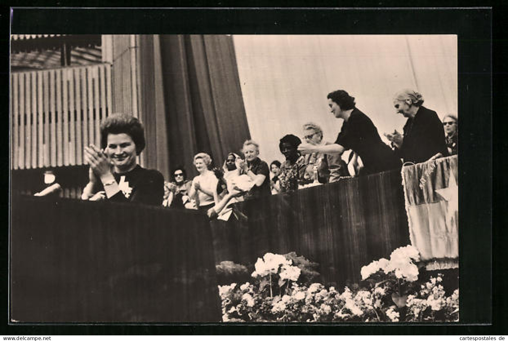 AK Moskau, Weltkongress Der Frauen 1963, Die Erste Kosmonautin Valentina Tereschkowa  - Autres & Non Classés