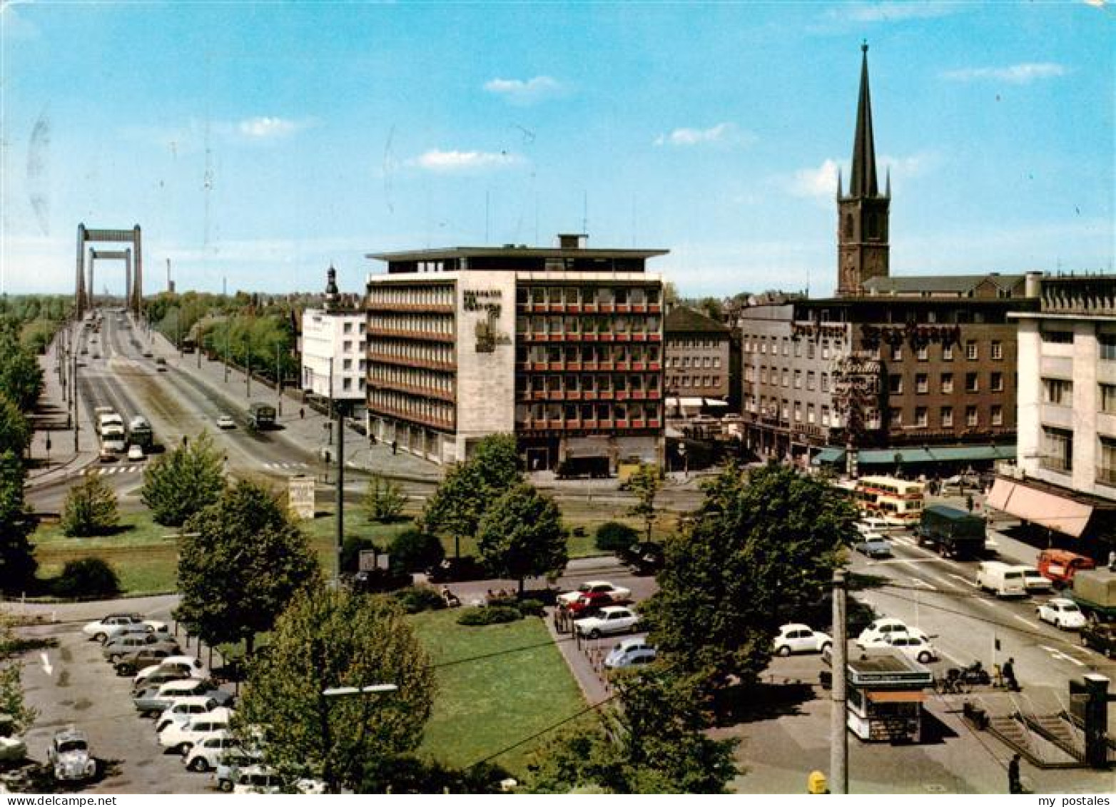 73894182 Muelheim  Koeln Blick Auf Wiener Platz Und Bruecke  - Koeln