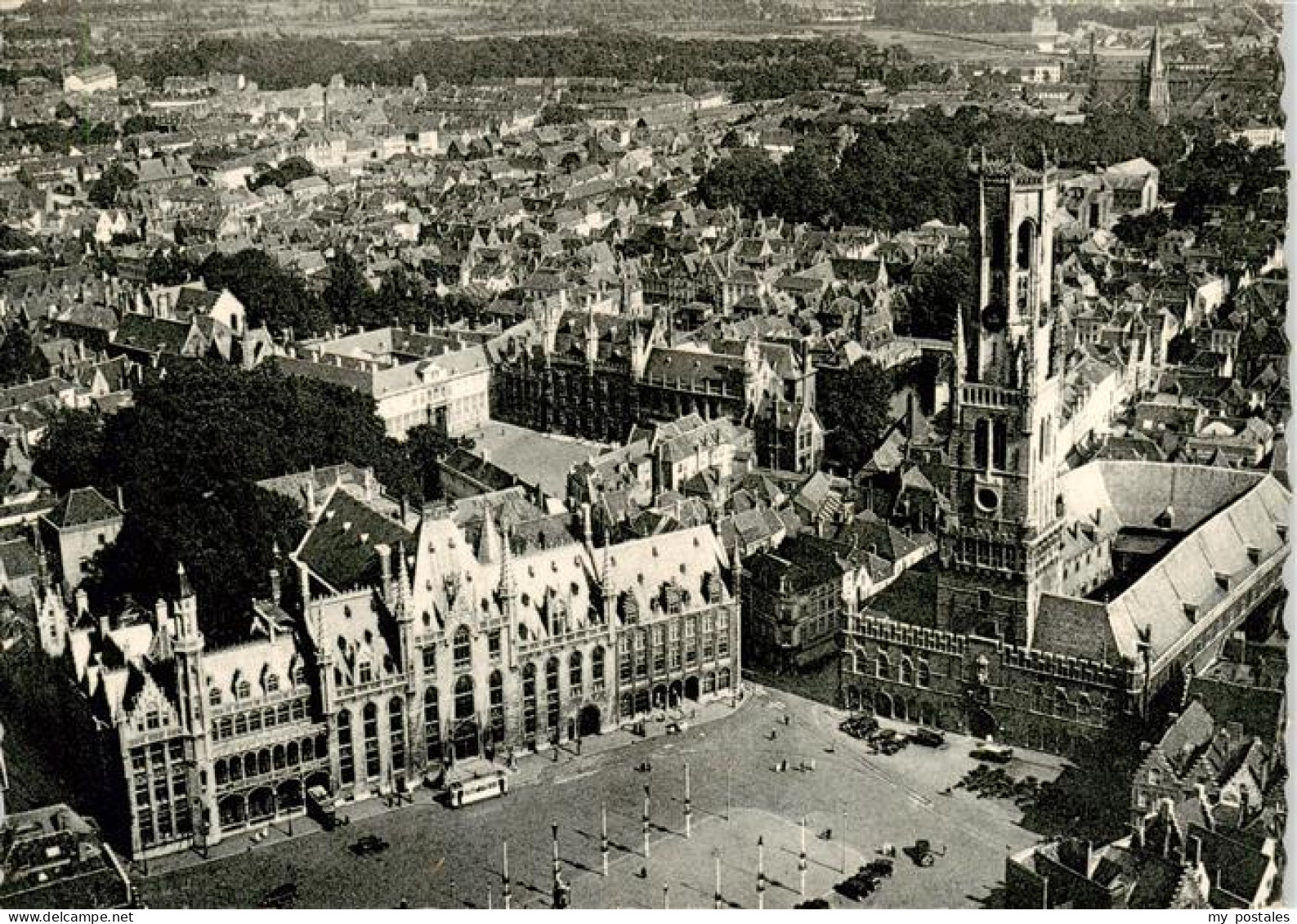 73893438 Brugge Bruges Flandern Wachtturm Und Grosser Platz Fliegeraufnahme  - Brugge