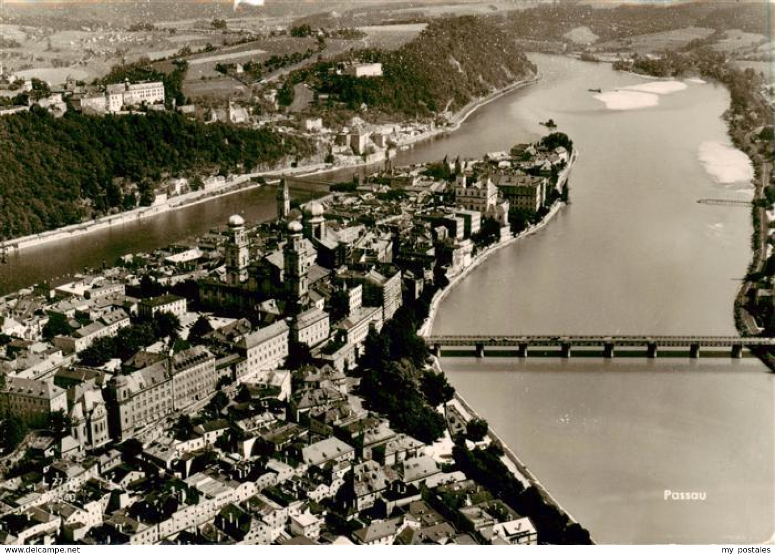 73893407 Passau Fliegeraufnahme Zusammenfluss Von Donau Und Inn Passau - Passau