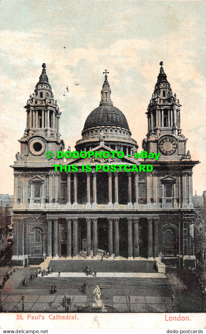 R495737 London. St. Paul Cathedral. Postcard - Autres & Non Classés