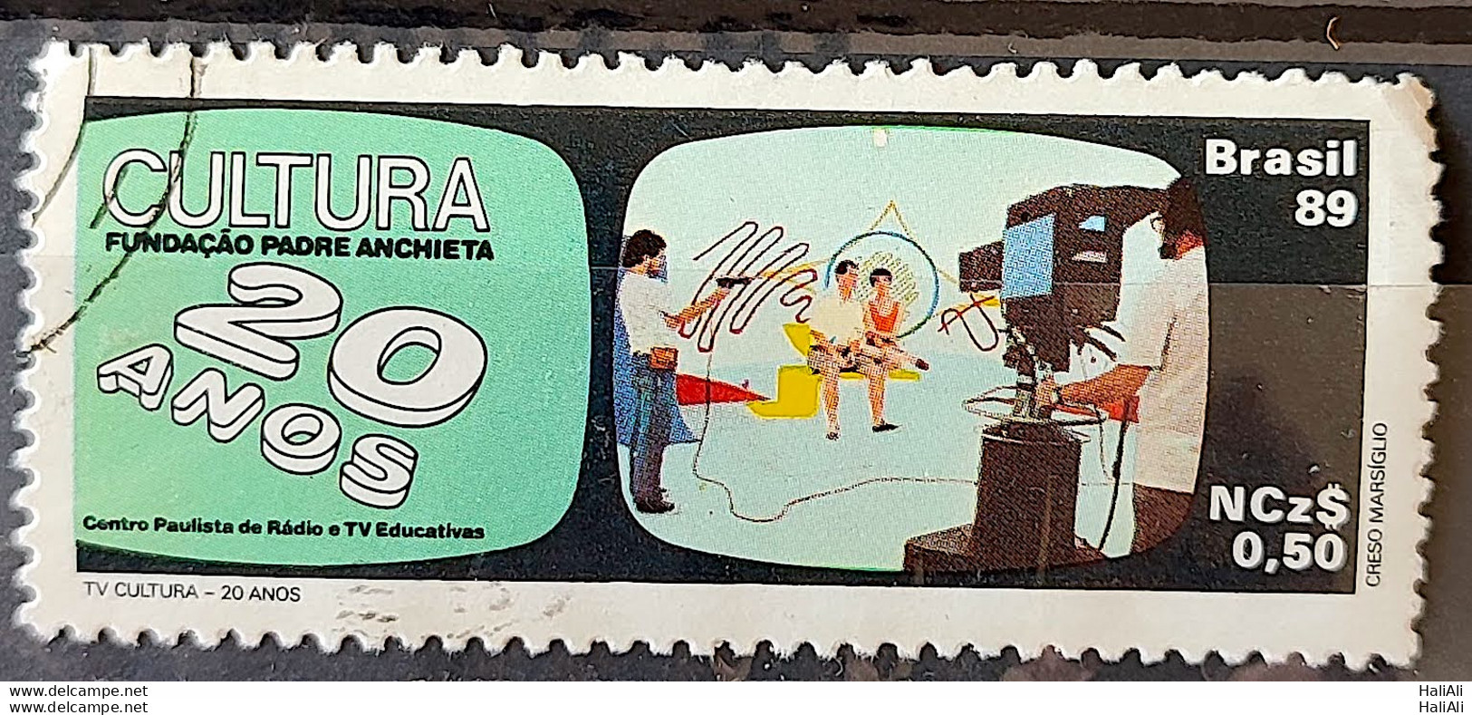 C 1635 Brazil Stamp 20 Years Of TV Culture Communication 1989 Circulated 1 - Usati