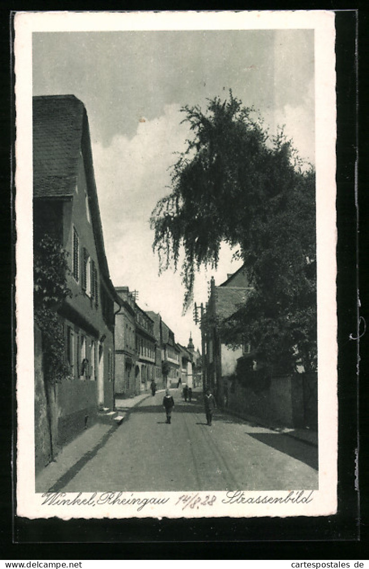 AK Winkel /Rheingau, Strassenbild Mit Blick Zum Kirchturm  - Rheingau