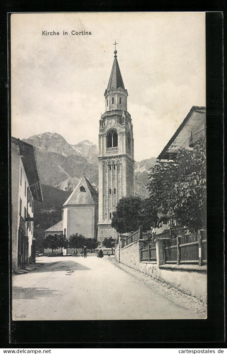 Cartolina Cortina, Kirche Mit Strassenpartie  - Altri & Non Classificati