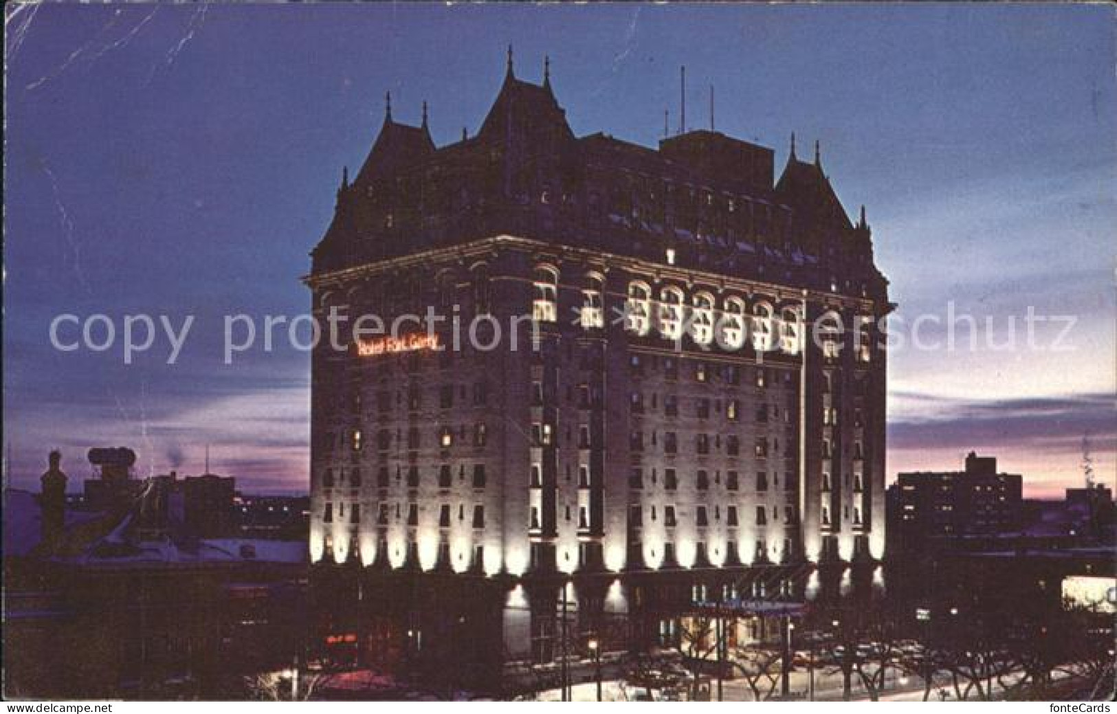 72259263 Winnipeg Fort Garry Hotel At Night Winnipeg - Unclassified