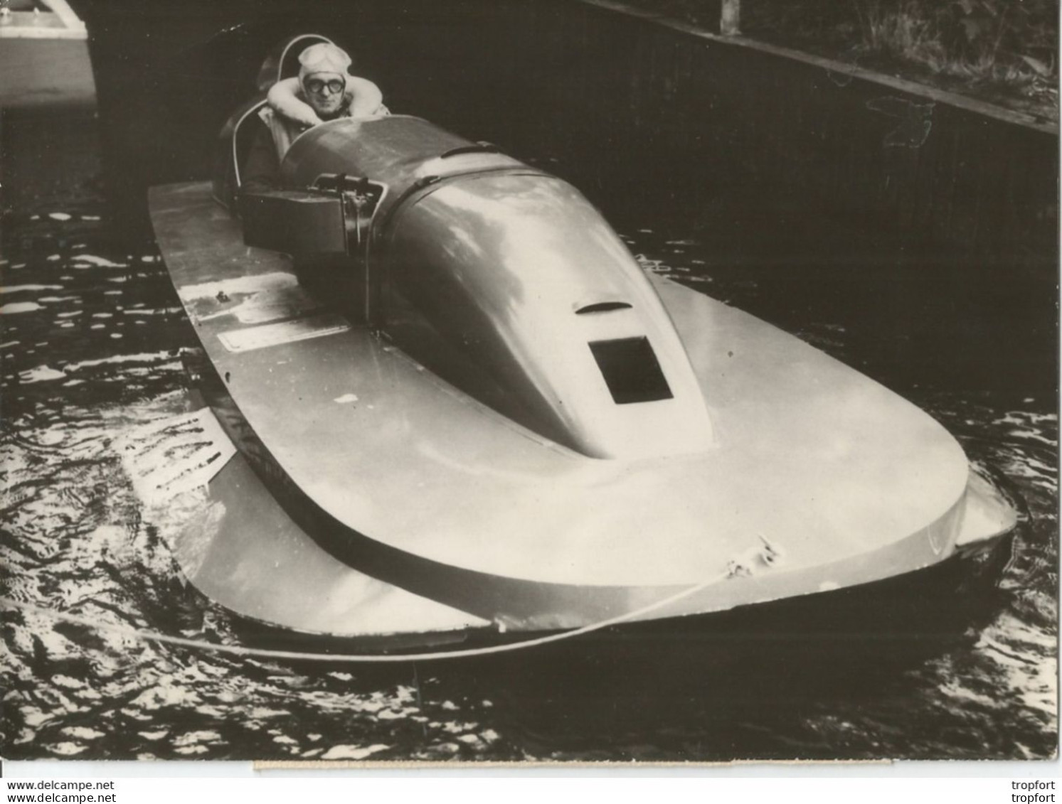 M12 Cpa / Sports Photo / Photo De Presse Argentique SPORT Bateau De Vitesse Norman BUCKLEY 1956 - Deportes