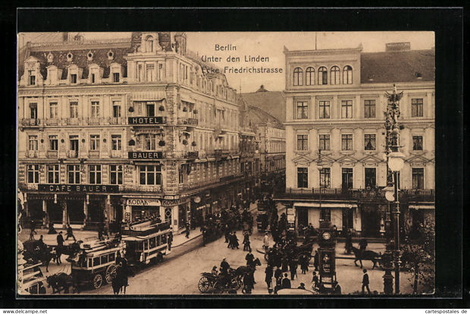 AK Berlin, Unter Den Linden, Ecke Friedrichstrasse  - Mitte