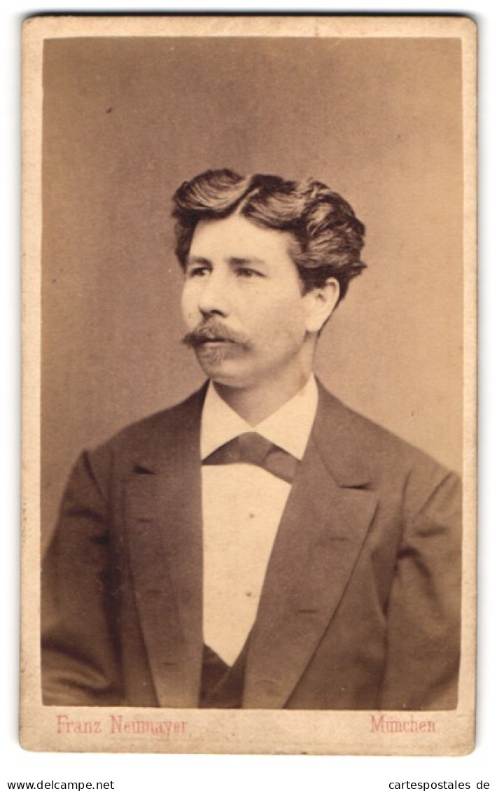 Fotografie Franz Neumayer, München, Portrait Julius Findler Mit Moustache  - Personnes Anonymes