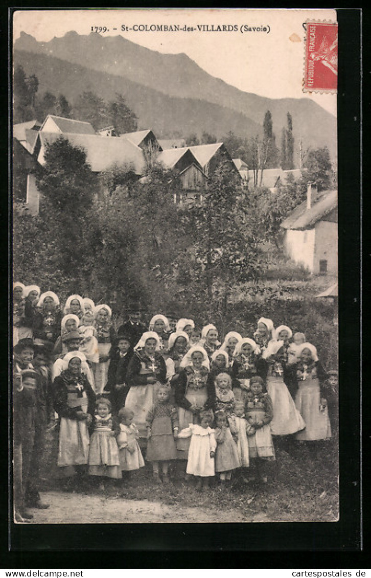 CPA St-Colomban-des-Villards, Vue Partielle Avec Anwohnern  - Autres & Non Classés