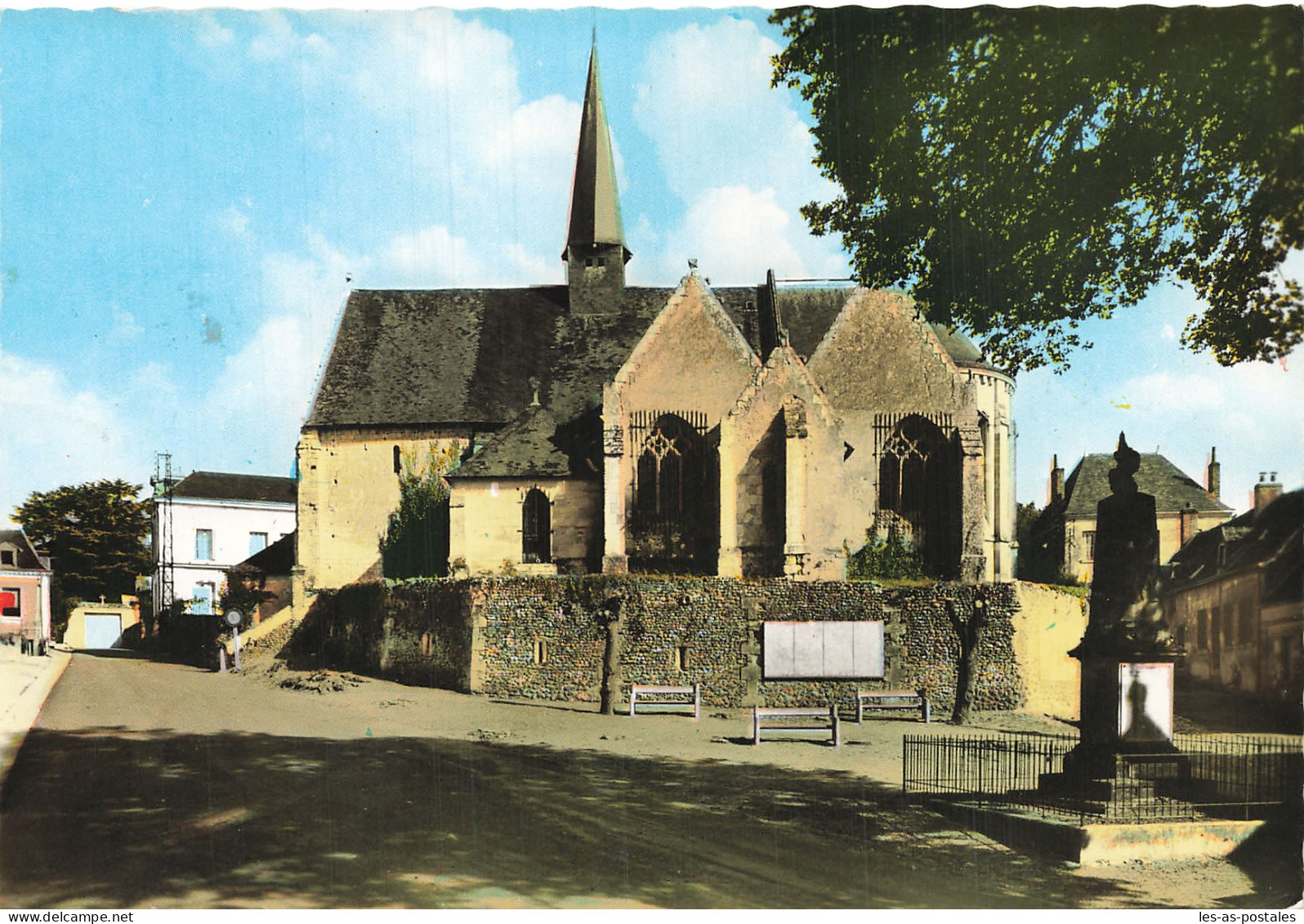 37  REUGNY L EGLISE - Reugny