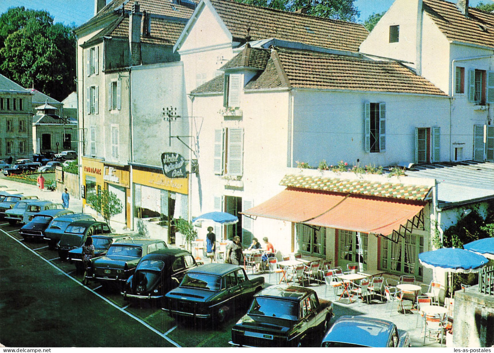 52 BOURBONNE LES BAINS LES LAURIERS ROSES - Bourbonne Les Bains