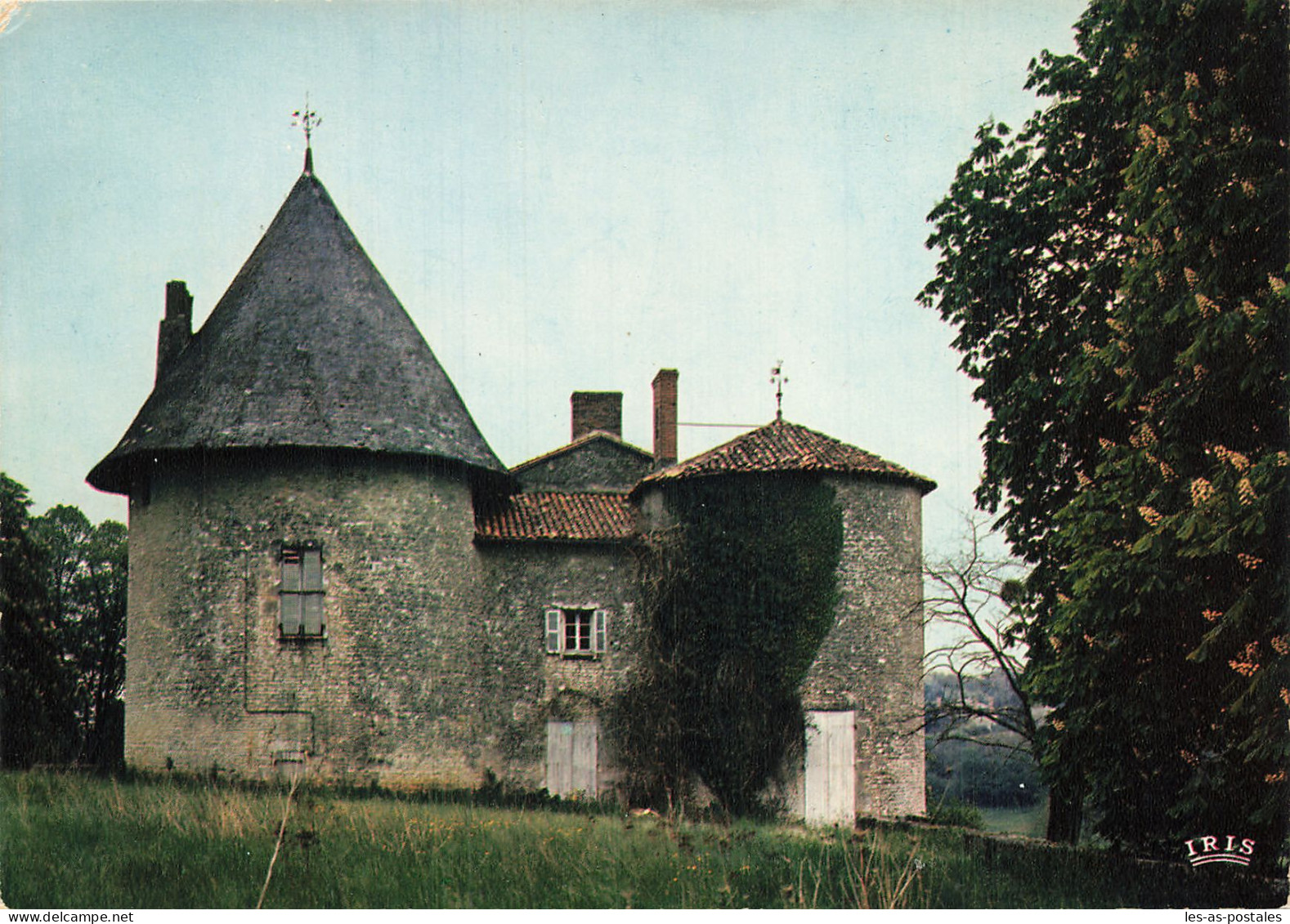 86 CHARROUX LE CHÂTEAU DE BEAUREGARD - Charroux