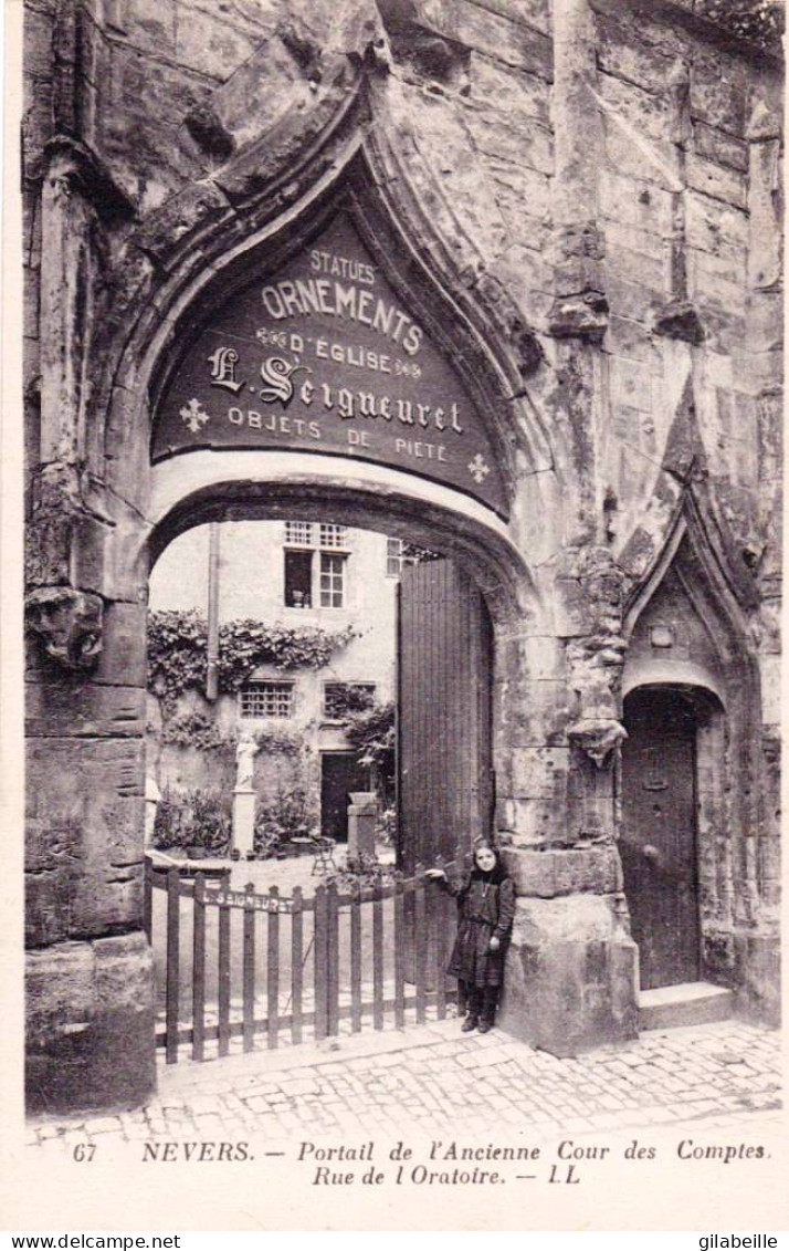 58 - Nievre -    NEVERS  -  Portail De L'ancienne Cour Des Comptes - Rue De L'oratoire - Nevers