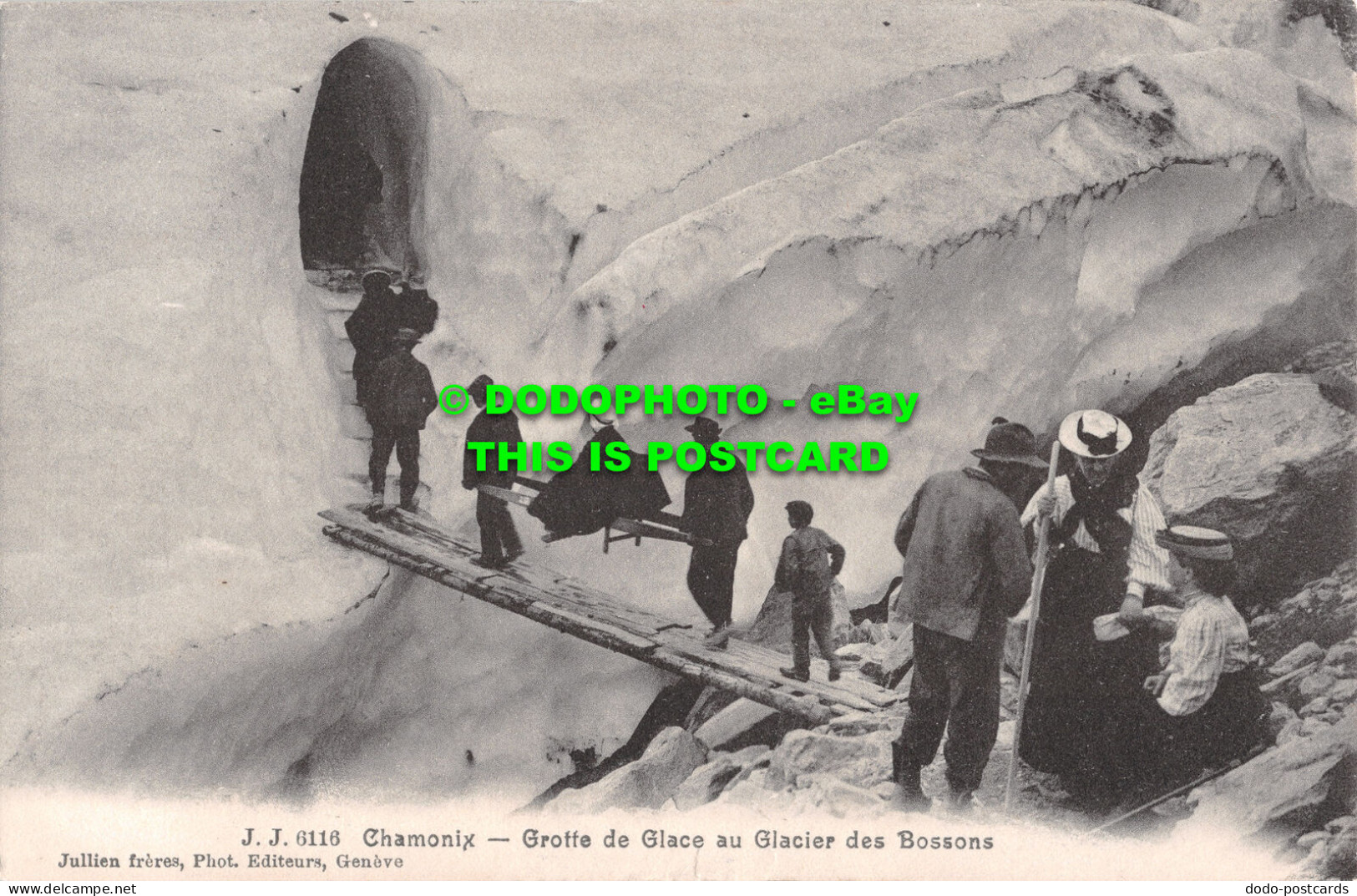 R497025 Chamonix. Grotte De Glace Au Glacier Des Bossons. Jullien Freres. 1902 - Mondo