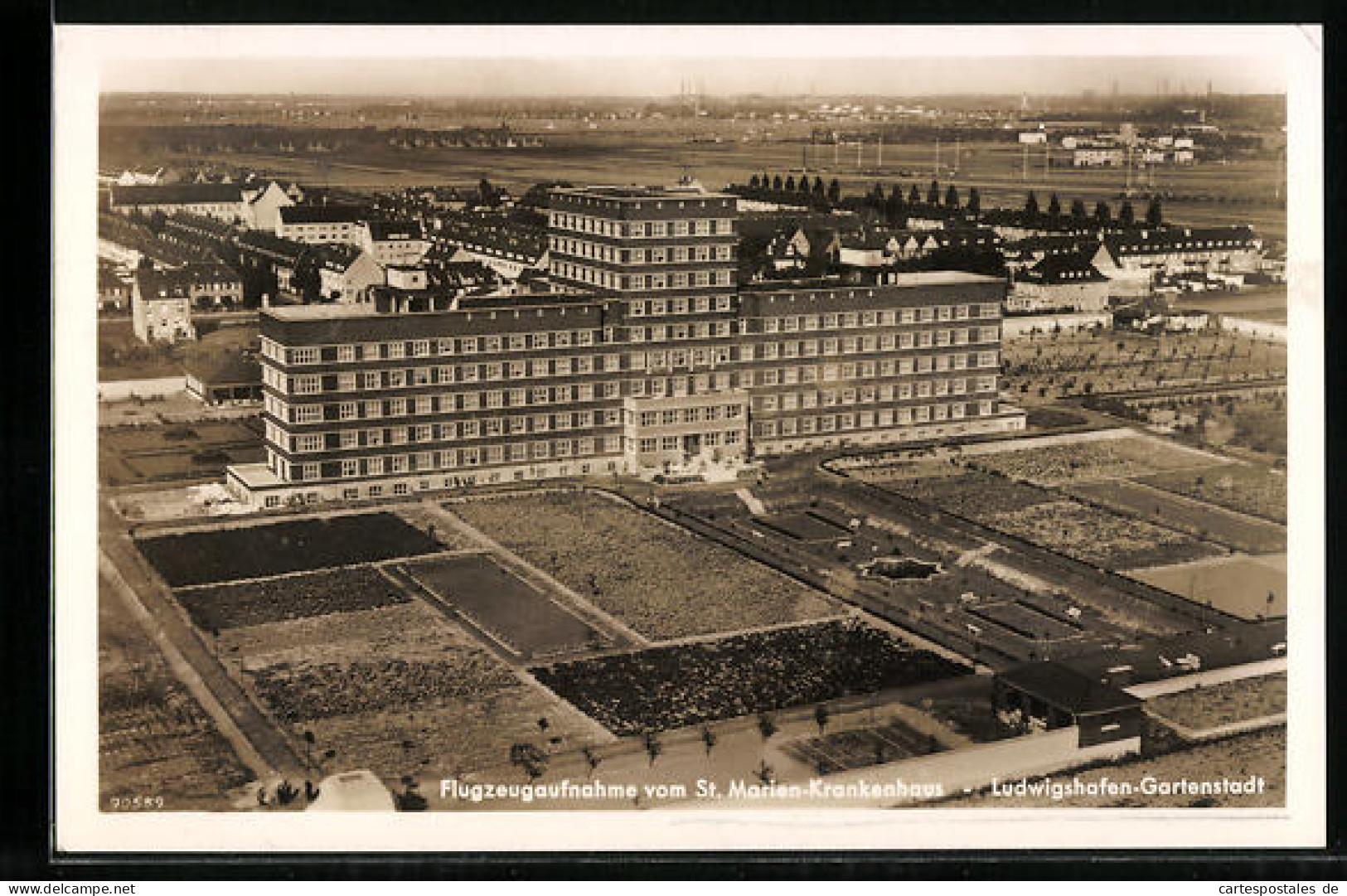 AK Ludwigshafen-Gartenstadt, Blick Auf Das St. Marien Krankenhaus  - Ludwigshafen