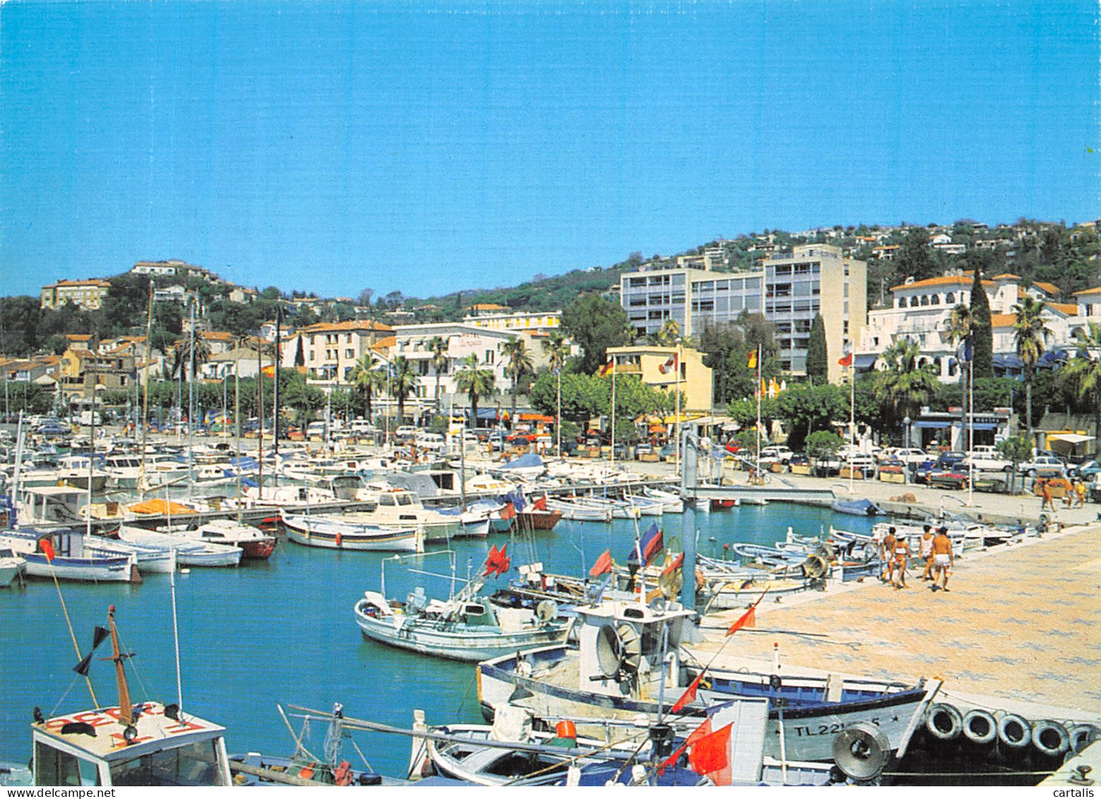 83-LE LAVANDOU-N° 4389-A/0241 - Le Lavandou